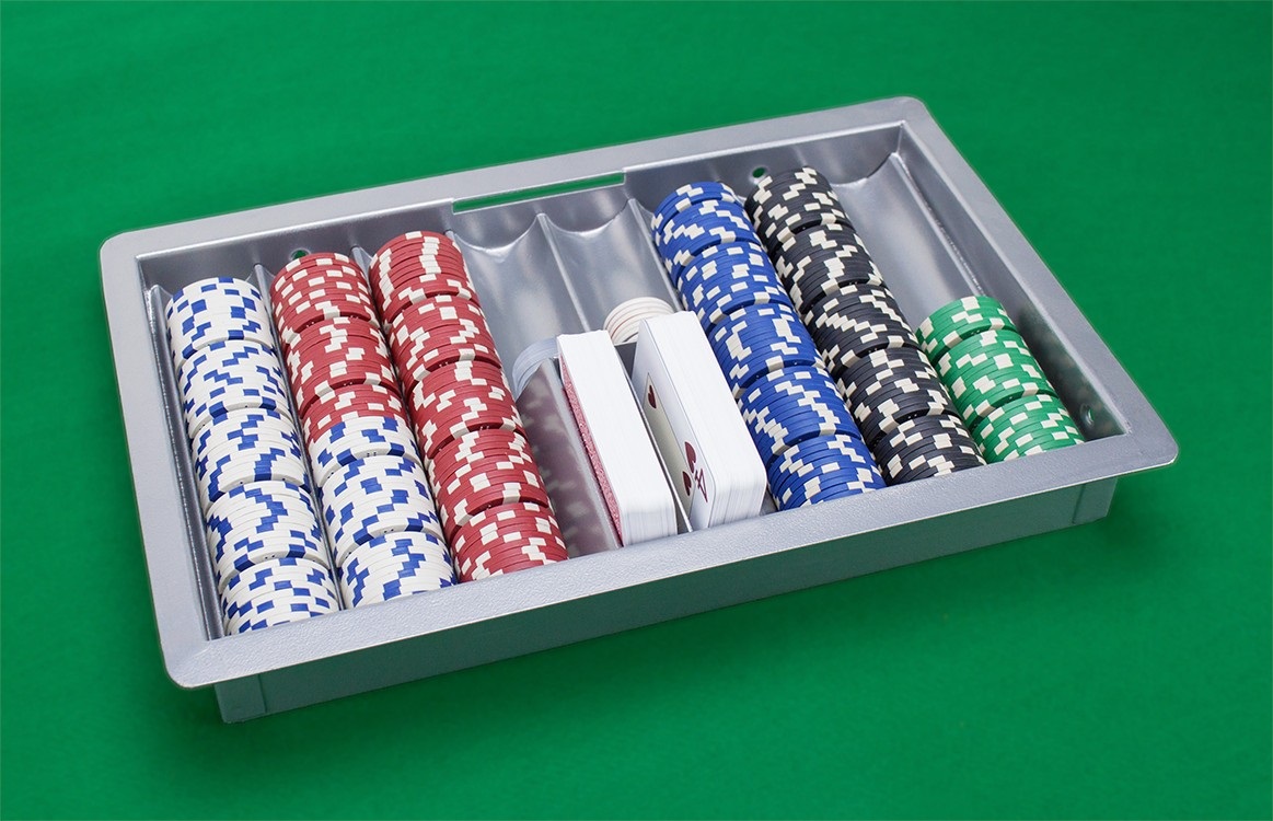 Metal 8 Row Casino Table Nick Tray With Cover and Lock Review